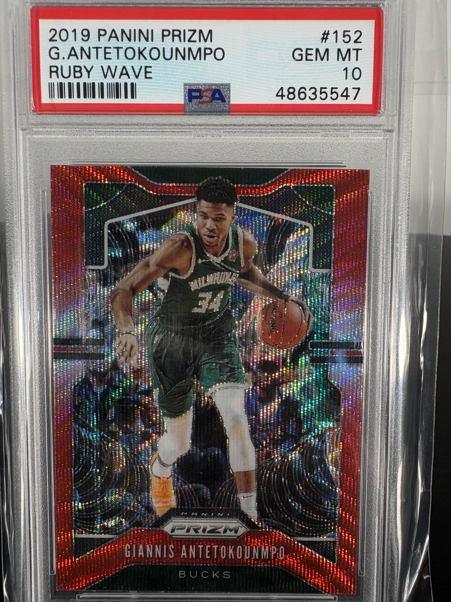 2019 Panini Prizm Giannis Antetokounmpo Ruby Wave PSA Gem Mint 10