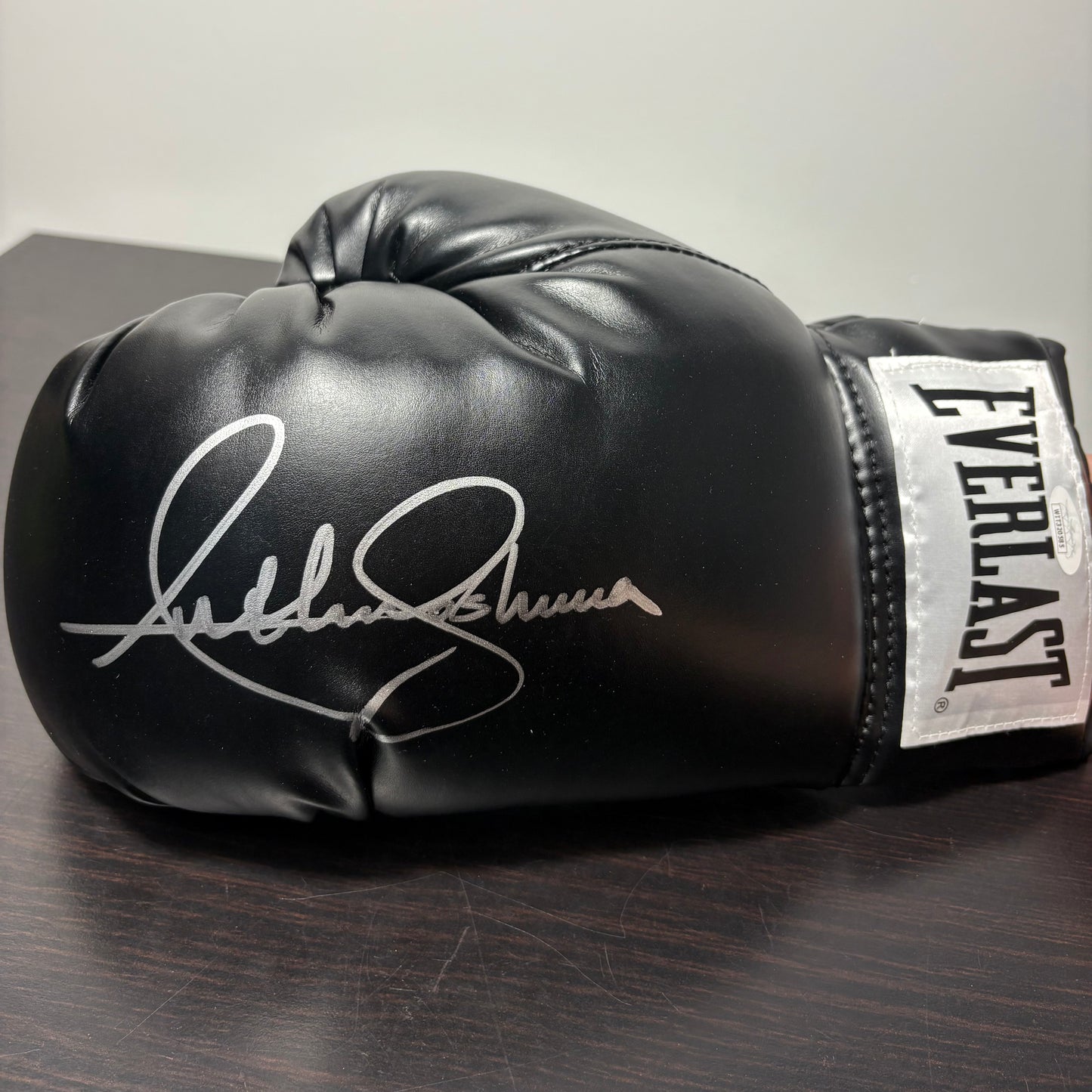 Anthony Joshua World Heavyweight Champion Authentic Signed Boxing Glove