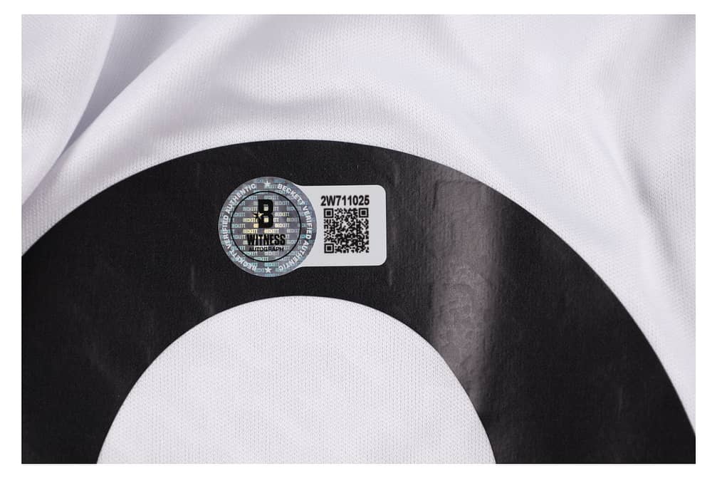 Ronaldo Nazario Signed Real Madrid Jersey.